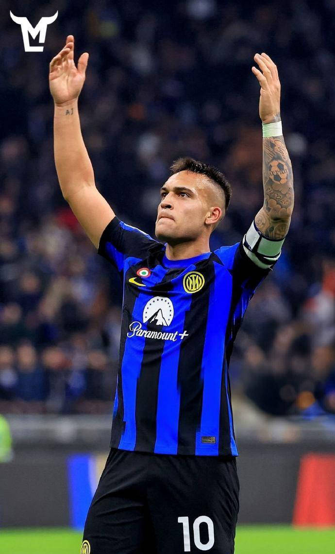 换人引发争议，队长情绪激动，“精神疗法”失效：齐沃面对重重压力